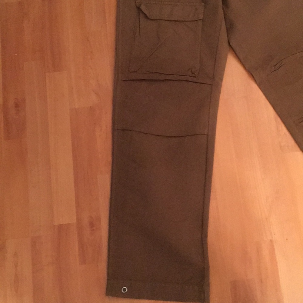 Pants - Picture 2 of 7